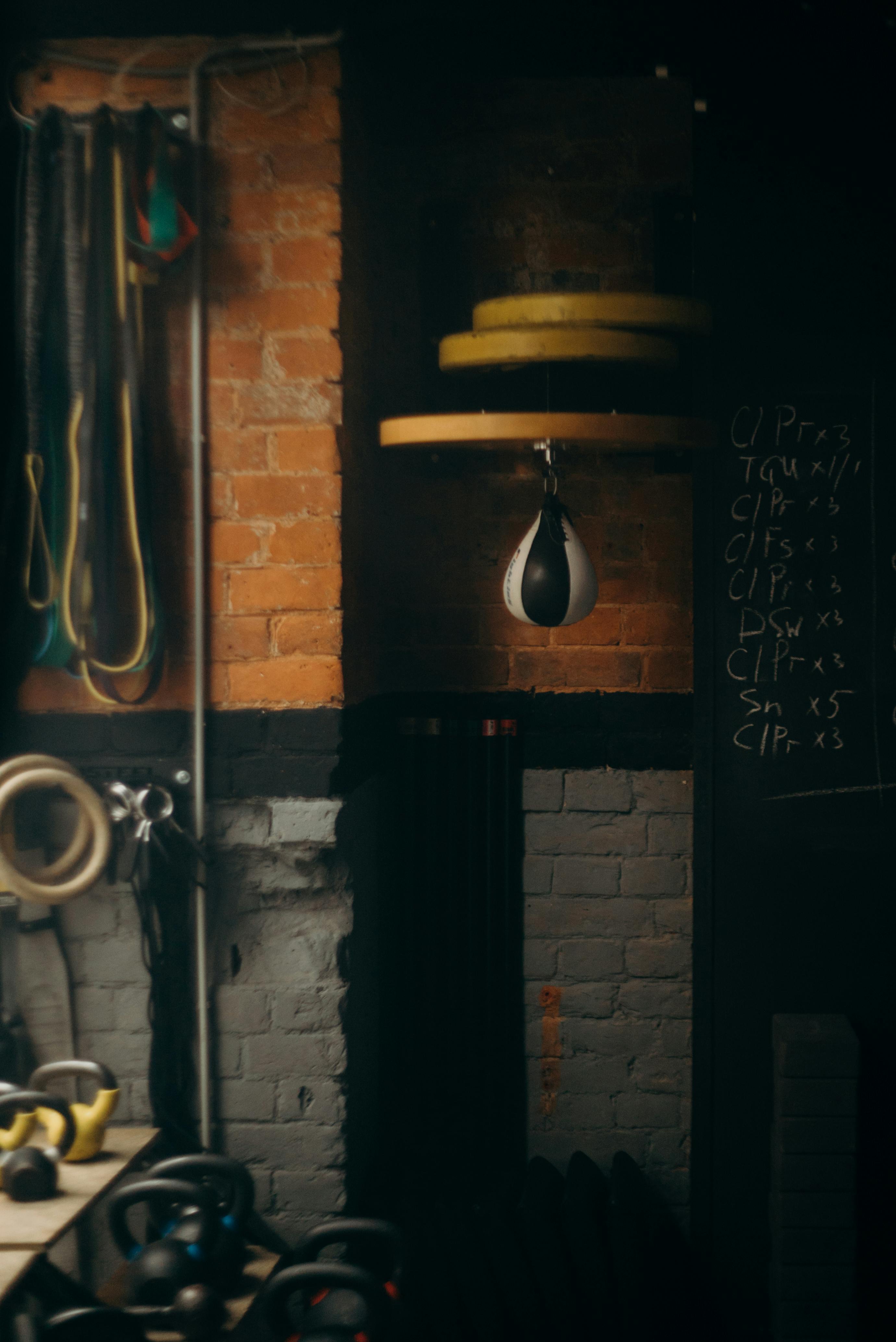 Boxing gloves and headgear