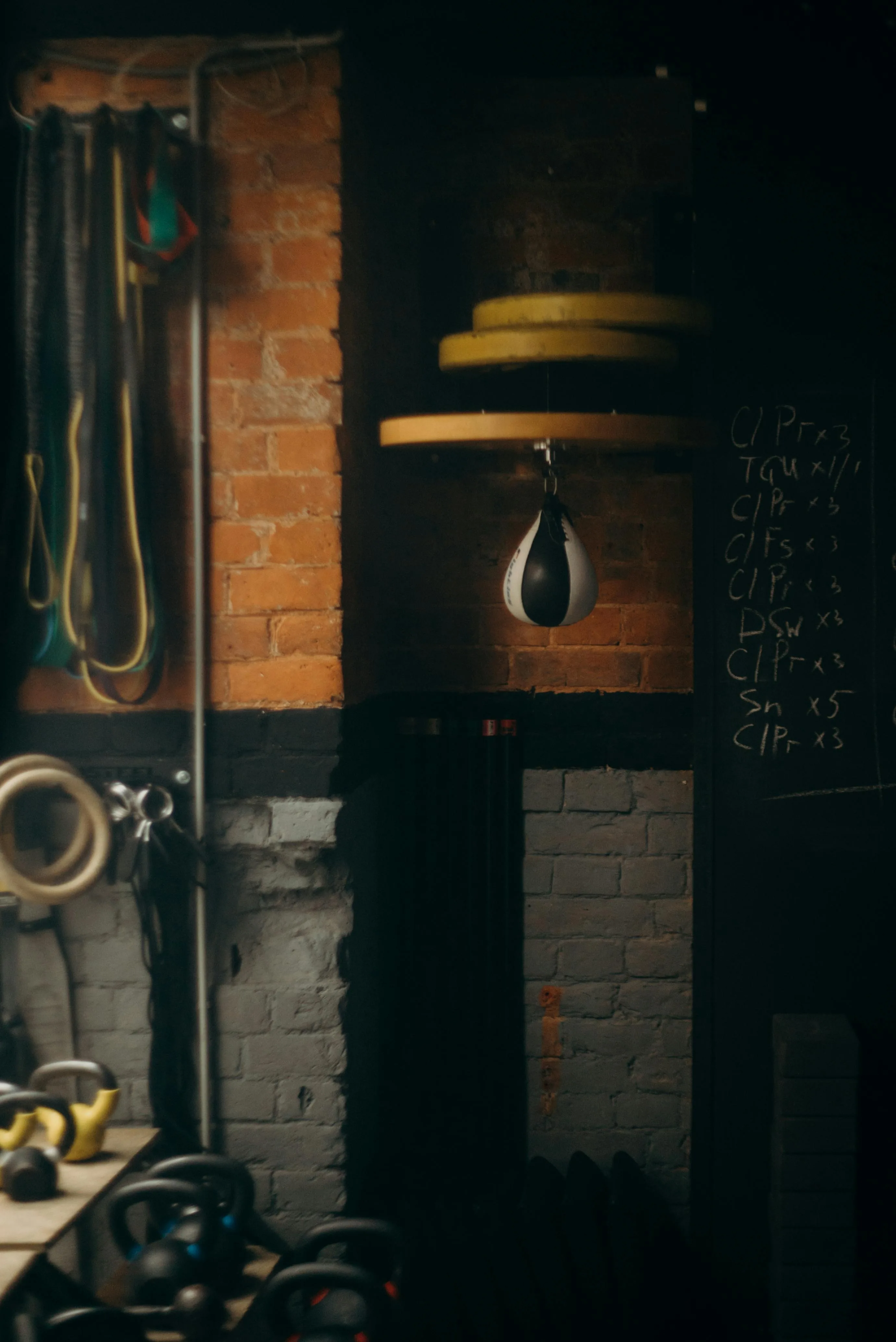 Boxing gloves and headgear